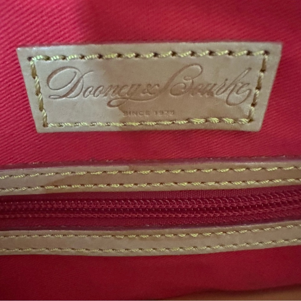 Dooney & Bourke Pink and Black Tote with Elegant Design - Picture 11 of 17